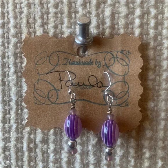 Handmade Purple&White Acrylic/Resin Beaded Dangle w/glass bead Earrings - Picture 4 of 6